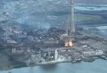 Ucraina, a Mariupol evacuazione dall’acciaieria Azovstal