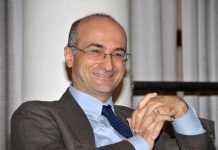 Premio Cardinale Giordano a “Il Papa doveva morire” di Antonio Preziosi