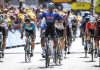 Philipsen vince la 15^ tappa del Tour davanti a Van Aert
