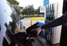 Carburanti, esteso al 5 ottobre lo sconto sulle accise