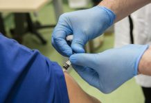 Covid, in Italia 13.197 nuovi positivi e 30 decessi