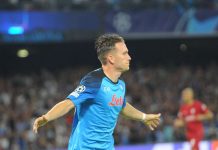 Napoli stellare, Liverpool al tappeto per 4-1