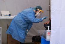 Covid, 12.082 nuovi casi e 32 morti