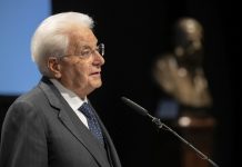 Mattarella “Vigilanza da governi esteri? L’Italia sa badare a se stessa”