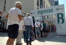 Covid, in Italia altri 34.444 casi e 41 decessi