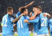 Il Napoli batte 4-2 l’Ajax ed è agli ottavi di Champions