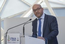 Ucraina, Fontana “Follia di Putin, conflitto senza presupposti validi”