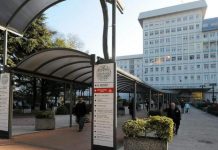 La mano resta incastrata, dito amputato a un operaio