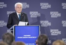Mattarella “La sfida dei migranti si vince con la solidarietà”
