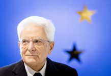 Mattarella “Guerra, povertà e clima minacce ai diritti dei bambini”