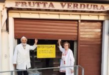 Chiude a Villa Poma lo storico negozio di alimentari della famiglia Previdi