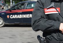 Mazze, cavi elettrici e cesoie: sequestrato e torturato per 2 giorni, arrestati quattro marocchini