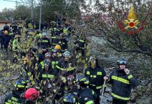 A Ischia si scava alla ricerca dell’ultima persona dispersa