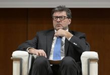 Pensioni, Giorgetti “La vera riforma è incentivare la natalità”