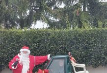 Volontari del Centro Ter in festa , gli auguri arrivano direttamente da Babbo Natale