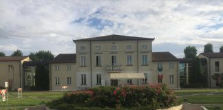 AdessoSì denuncia: “A Curtatone studenti in calo, ma più costi” municipio-curtatone4