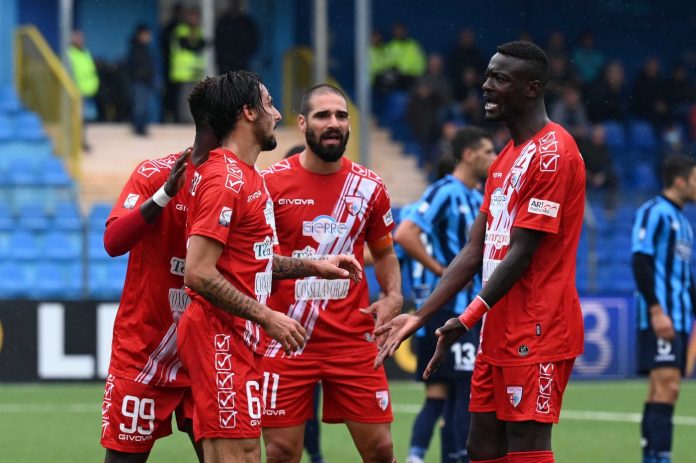 Silvestro Vincenzo (Mantova) Gerbaudo Matteo (Mantova) e Yeboah Philip (Mantova) e Mensah Davis (Mantova) Silvestro Vincenzo (Mantova) Gerbaudo Matteo (Mantova) e Yeboah Philip (Mantova) e Mensah Davis (Mantova)