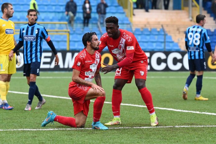 Silvestro Vincenzo (Mantova) e Yeboah Philip (Mantova)