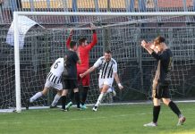 Calcio Promozione – Suzzara riparte in folle, il solito Vincenzi evita un altro ko al 91’ Suzzara_SportigBl_01