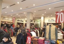 Saldi al Mantova Village: buona la prima giornata