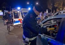 Alla guida con un tasso di alcolemia 4 volte il consentito: patente ritirata