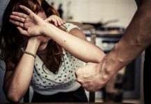 Violenza e maltrattamenti: 33enne a processo