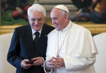 Mattarella a Papa Francesco “Auguri e riconoscenza per il suo operato”