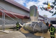 Crolla silos su auto nel forlivese, morti i tre occupanti