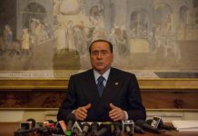 Berlusconi esce dalla terapia intensiva, prosegue degenza in reparto
