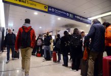 Deraglia un treno merci, disagi e ritardi da Nord a Sud