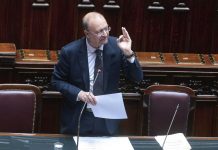 Valditara “Allarme denatalità impegna tutti a trovare soluzioni”
