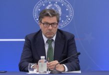Natalità, Giorgetti “Al 2042 rischio perdita Pil pari al 18%”