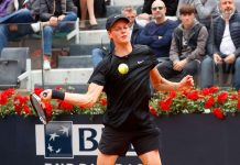 Sinner saluta il Foro agli ottavi, avanti Djokovic e Swiatek