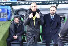 Calcio – Mantova, allenatore in arrivo: tutti gli indizi portano a Davide Possanzini Davide Possanzini (al centro)