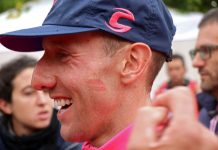 Woods conquista il Puy de Dome, Vingegaard in giallo