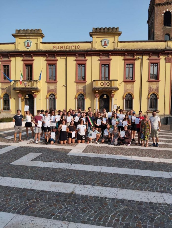 Foto di gruppo prima dei saluti_2717068