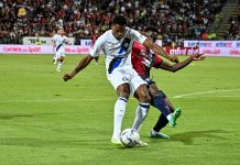 Dumfries e poi Lautaro, l’Inter vince anche a Cagliari