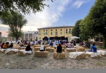 Carrozzeria Orfeo inaugura il progetto “Corte distanze”