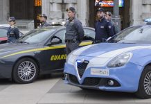 Blitz interforze nei quartieri “a rischio” di Roma e Napoli