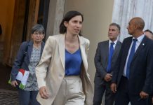 Schlein “Quello che accade a Lampedusa dimostra fallimento del governo”