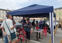 “Medole sta diventando poco accogliente”, in centro arrivano gazebo e proteste