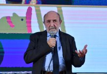 Galimberti, il pensare del viandante si fa limite alla tecnica