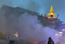 Auto incendiata a Cerese