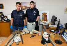 Preso a sprangate per strada per una lite via Instagram: denunciati 4 giovani. Uno per tentato omicidio