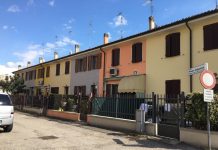 Viale Albertoni a Mantova, poca luce e tanti rischi