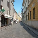 Ragazzi intimoriti e rapinati in via Roma da tre stranieri Ragazzi intimoriti e rapinati in via Roma da tre stranieri