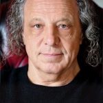 Passato, presente e futuro: Fio Zanotti e la sua super band con la … Passato, presente e futuro: Fio Zanotti e la sua super band con la …