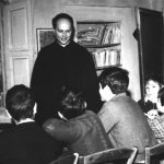 Incontro a teatro a Dosolo per i 100 anni di Don Milani Incontro a teatro a Dosolo per i 100 anni di Don Milani