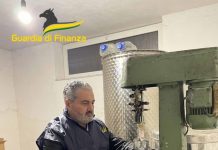 Made in Italy, sequestrati 8 mila litri di champagne, olio e alcol