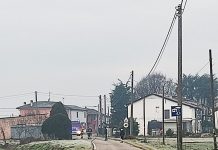 Crolla un cavo della corrente, case senza luce per ore